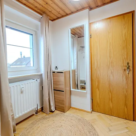 Daire Cozy Boho Near Zwickau-west With Wifi And Parking