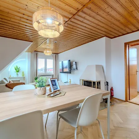 Cozy Boho Near Zwickau-west With Wifi And Parking Zwickau