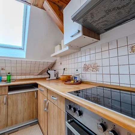 Bright & Modern Apartment With Smart Tv, Parking & Self Check-In Zwickau